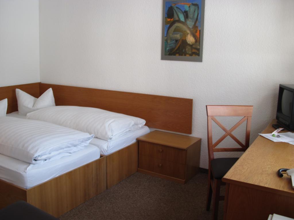 Dresdner Hoehe Dresden Ngoại thất bức ảnh